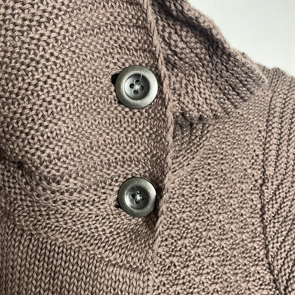 Roxy Short Sleeve Knit Shrug - Picture 6 of 9